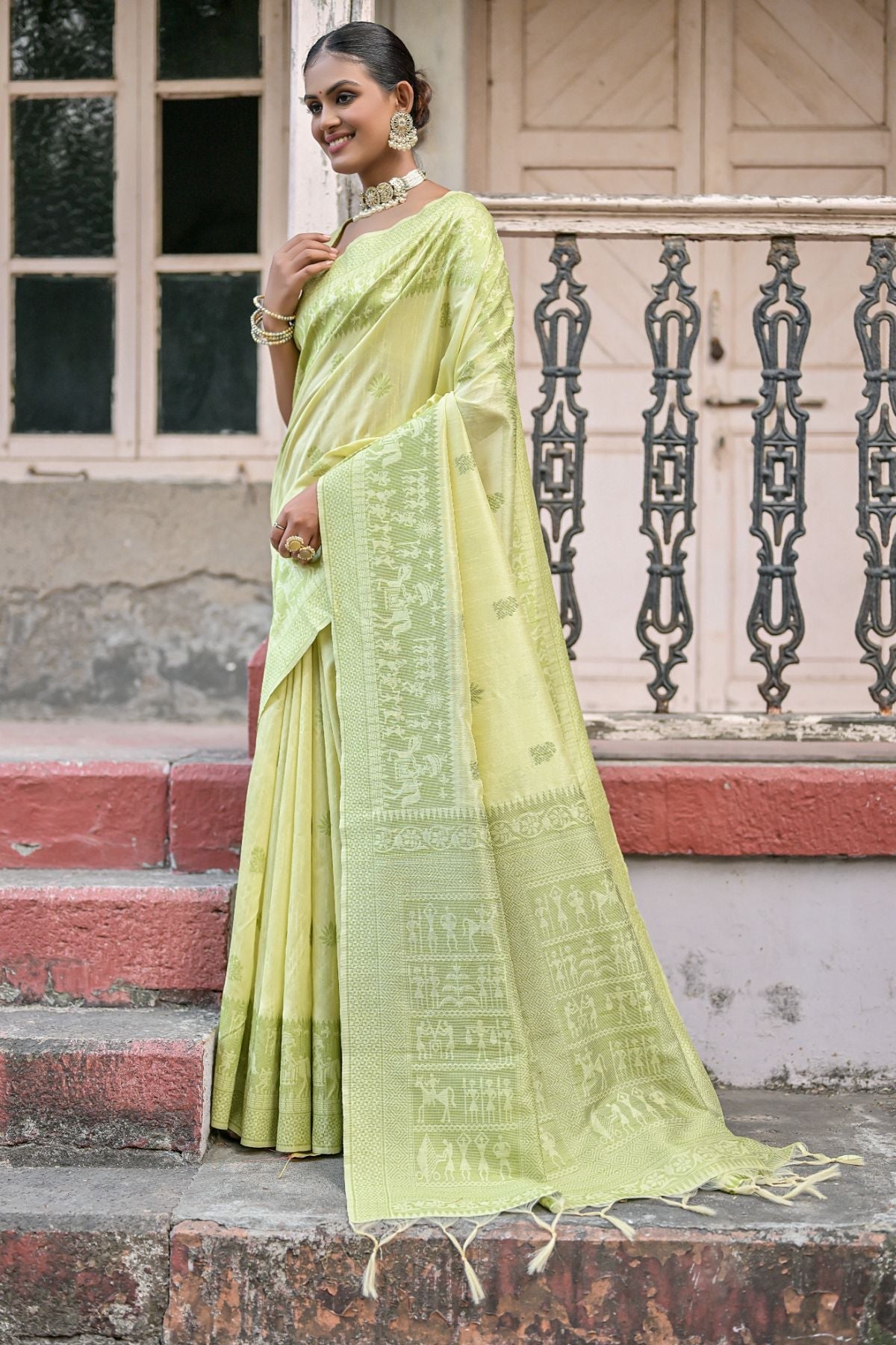 Buy MySilkLove Tusk Yellow Handloom Banarasi Raw Silk Saree Online