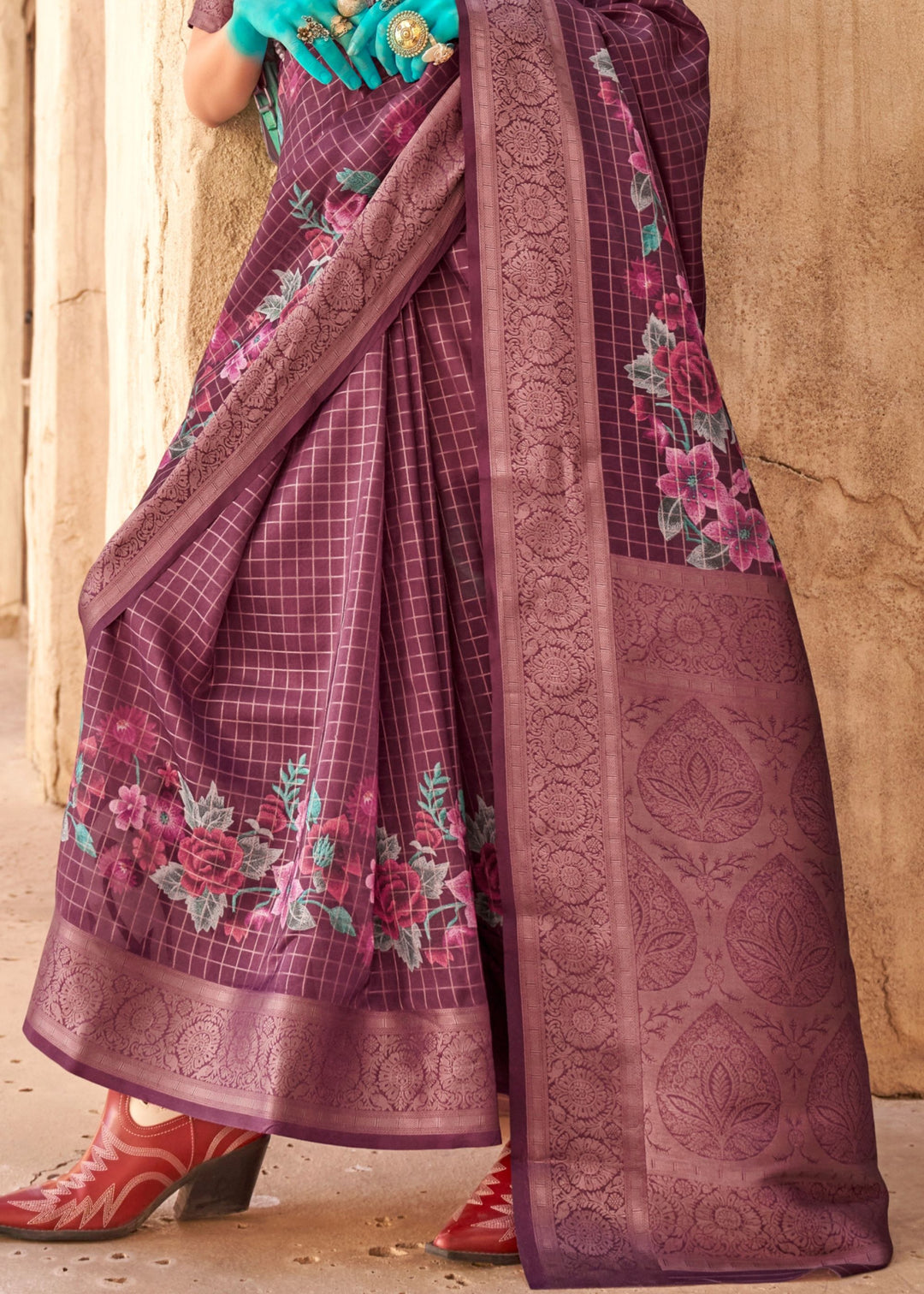 Buy MySilkLove Orchid Pearl Purple Georgette Handloom Printed Saree Online