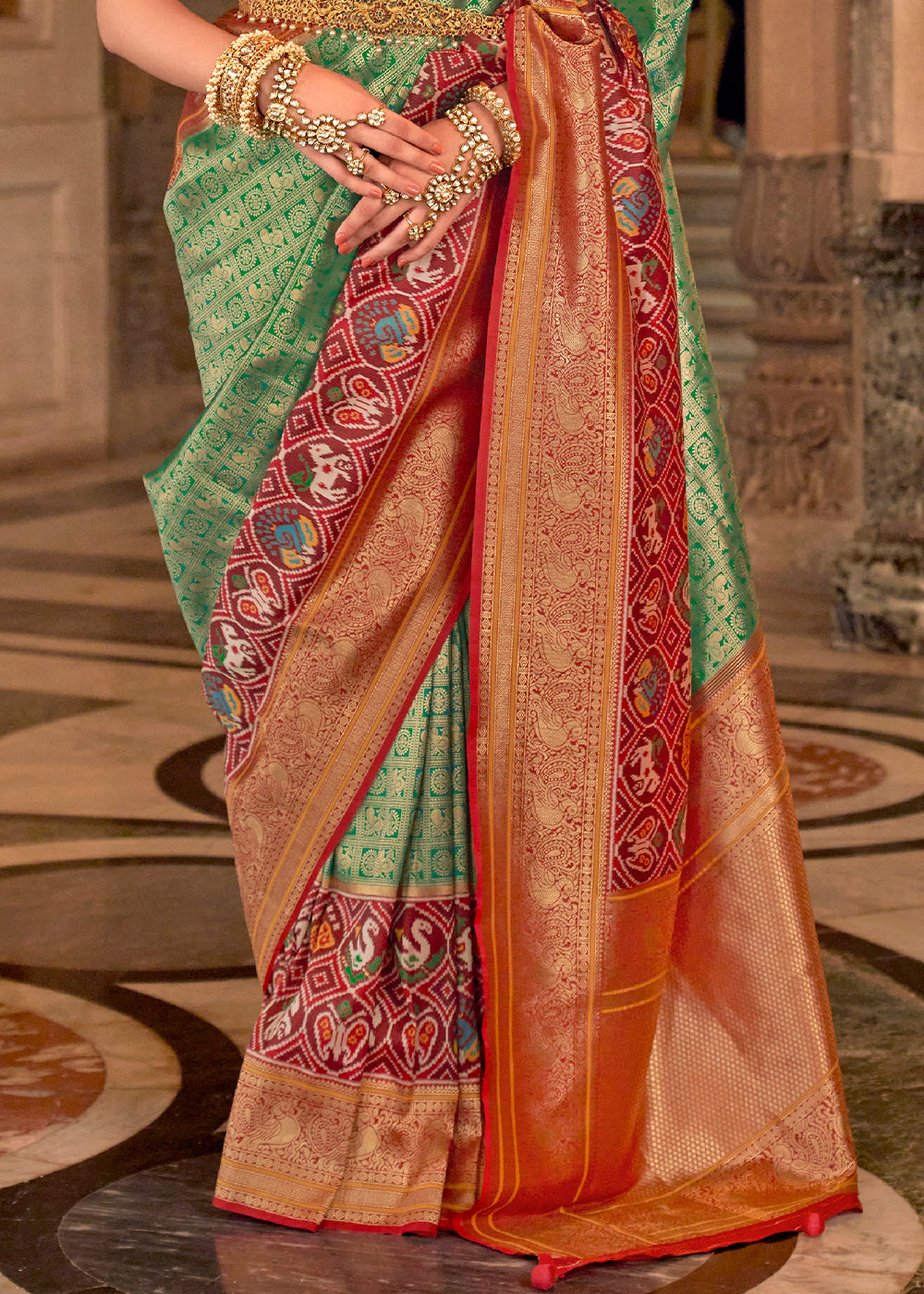 Buy MySilkLove Everglade Green Zari Woven Banarasi Meenkari Silk Saree Online