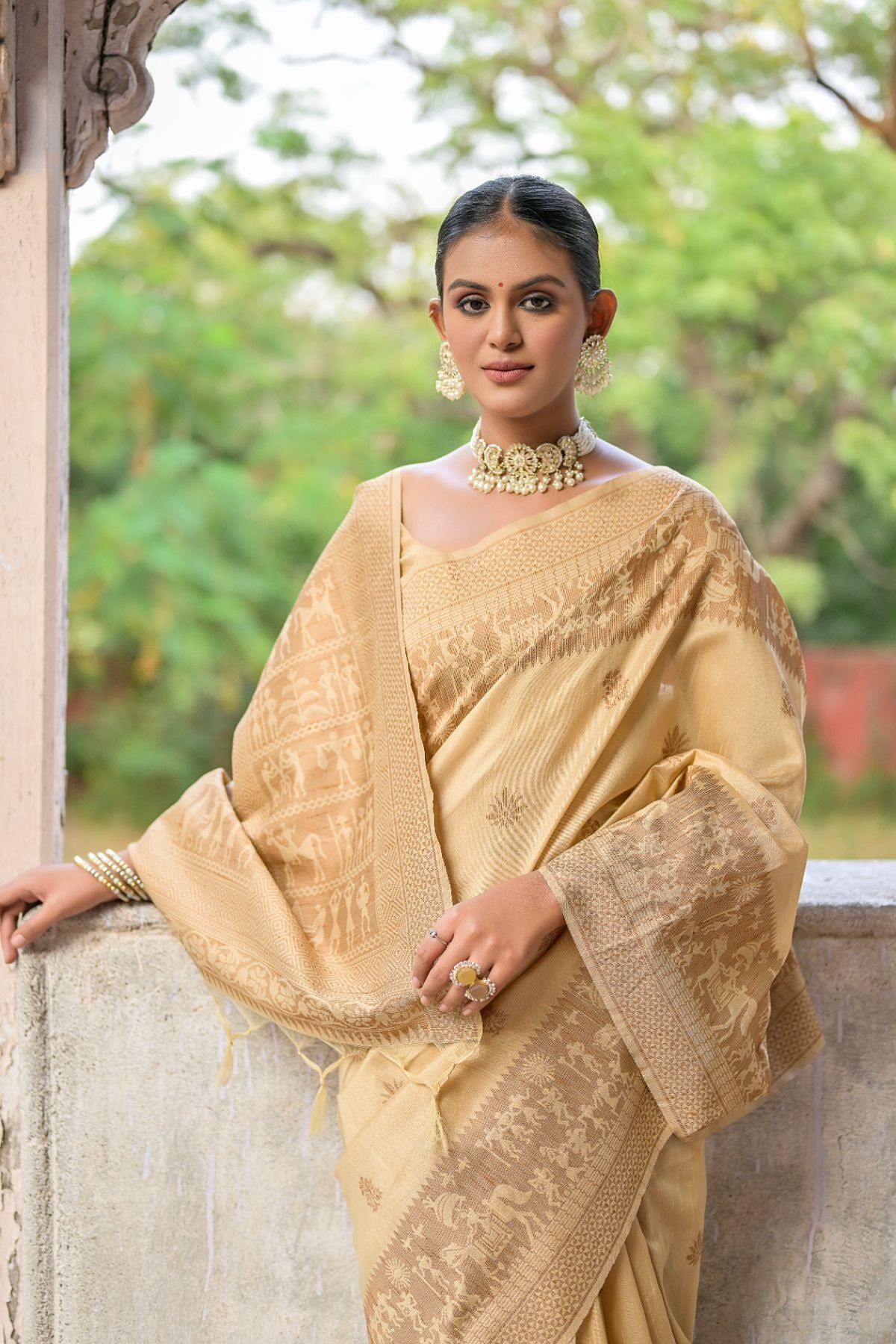 Buy MySilkLove Twine Golden Handloom Banarasi Raw Silk Saree Online