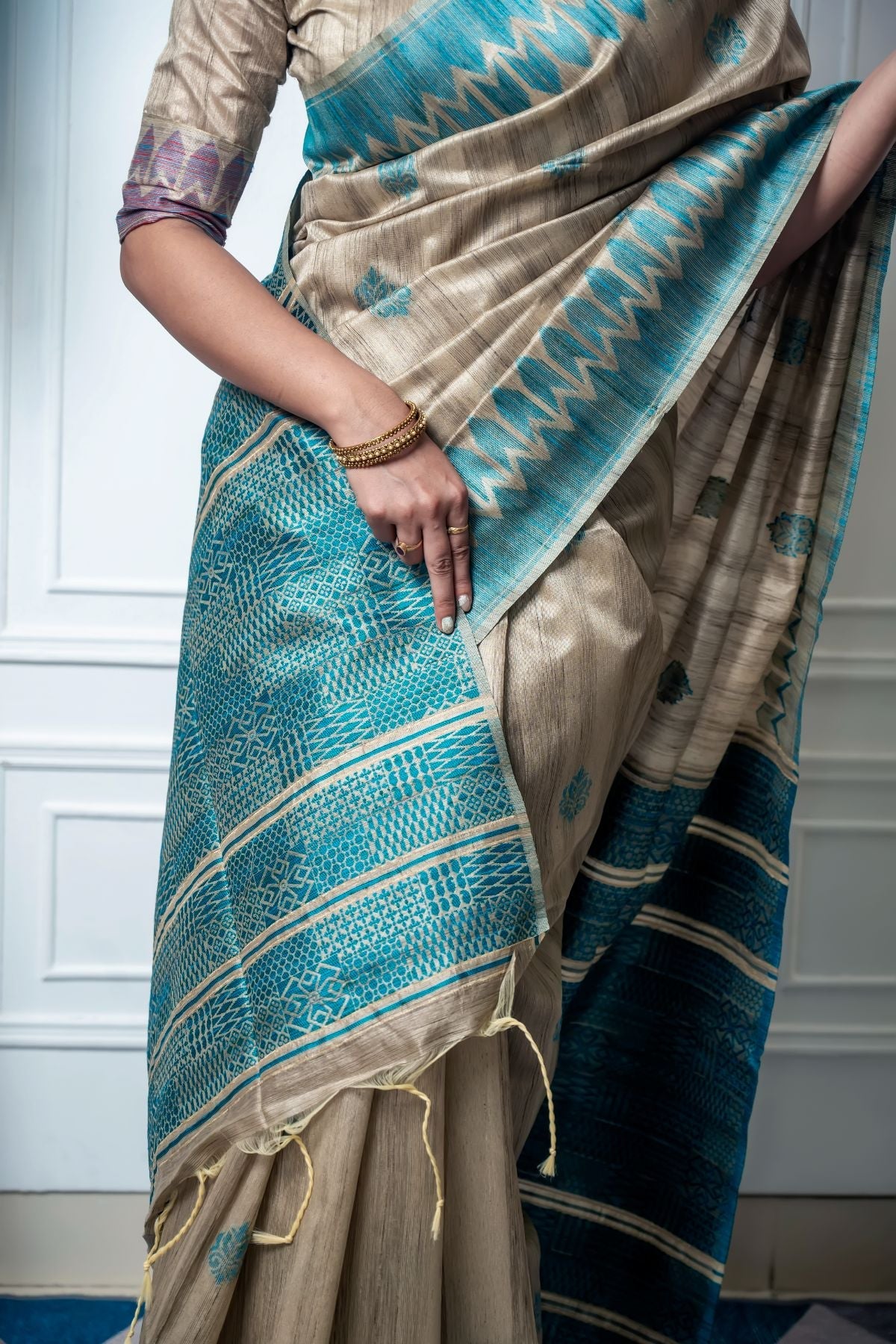 Buy MySilkLove Malibu Blue Tussar Silk Saree Online