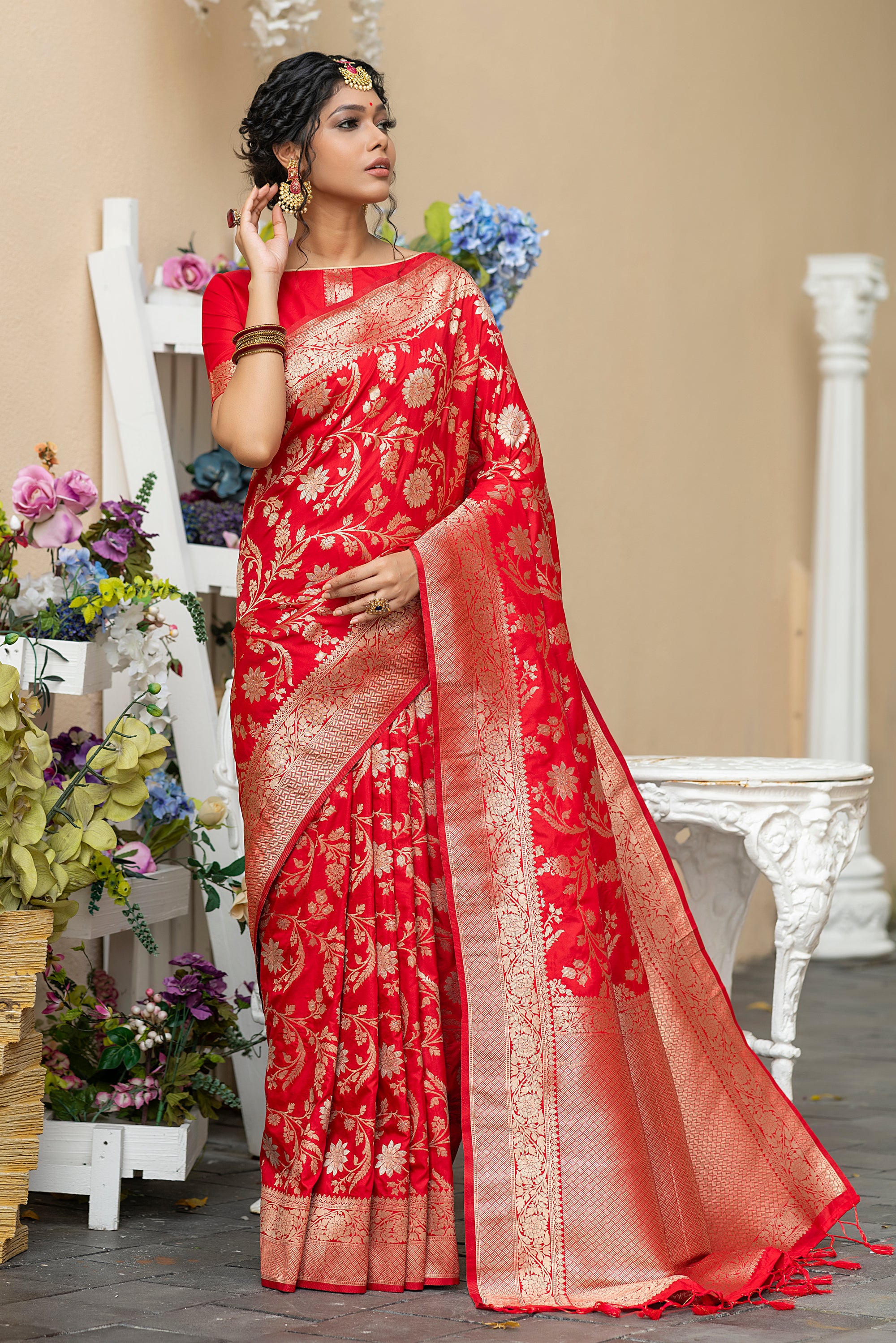 Buy MySilkLove Thunderbird Red Woven Banarasi Silk Saree Online