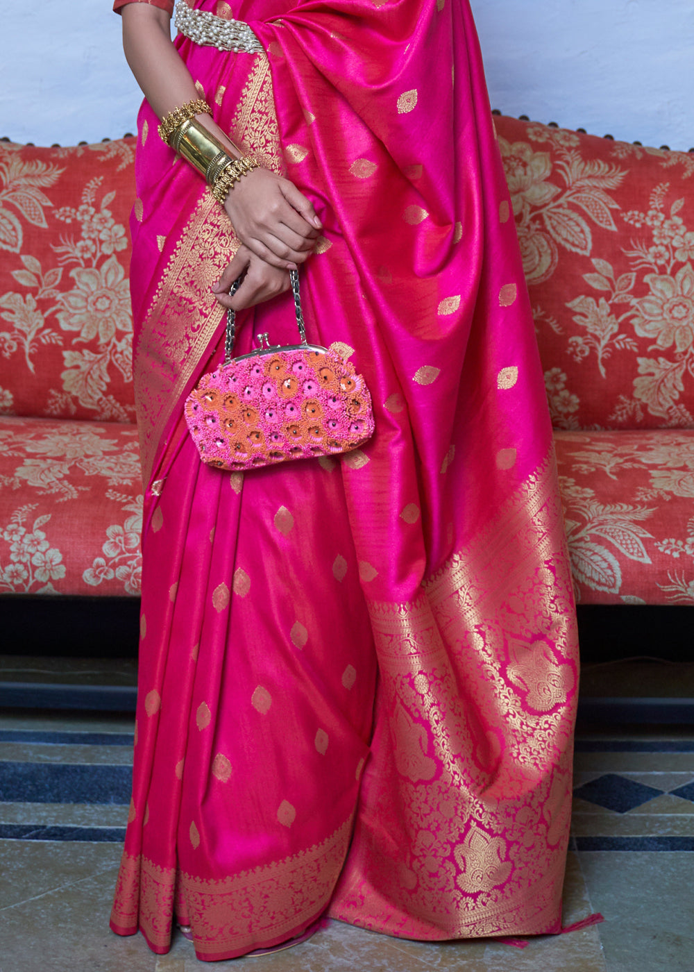 Buy MySilkLove Crimson Pink Dual Tone Zari Woven Banarasi Saree Online