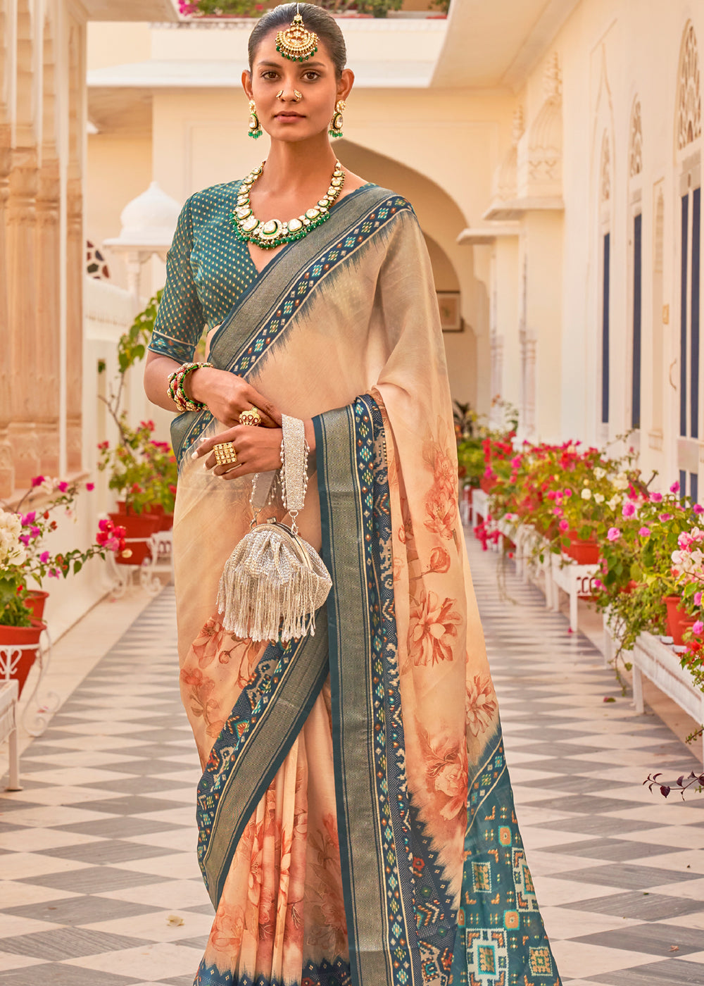 Buy MySilkLove Tumbleweed Peach Printed Chiffon Patola Silk Saree Online