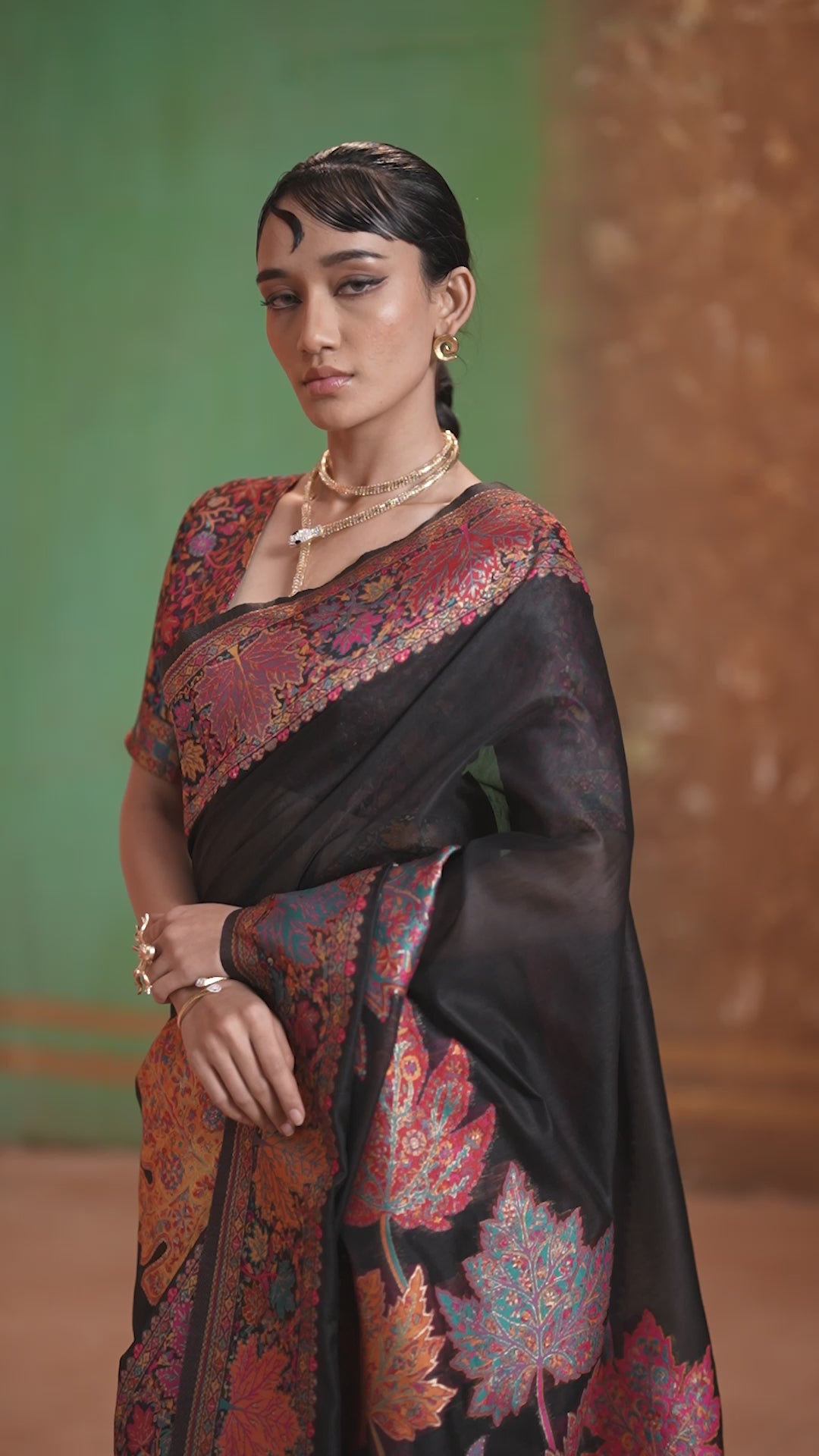 Buy MySilkLove Dusky Black Kashmiri Handloom Jamewar Saree Online
