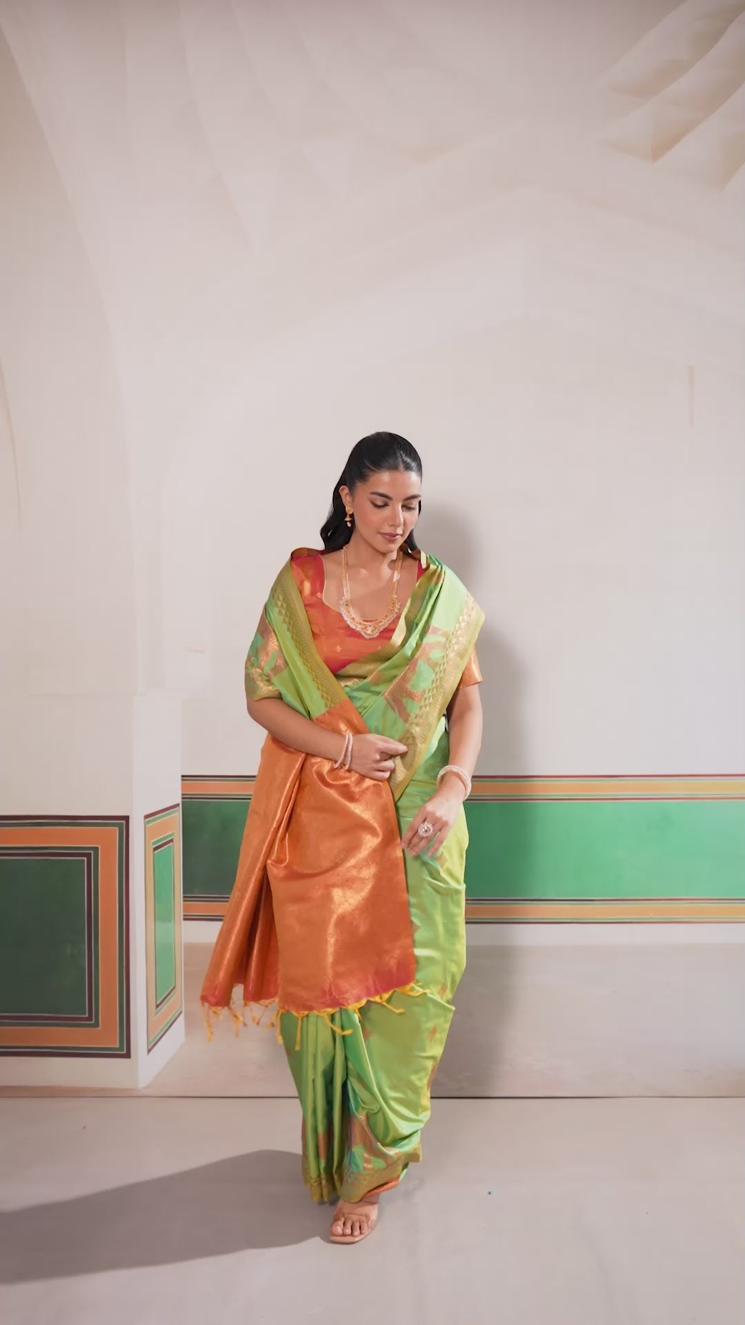 Buy MySilkLove Lawn Green Banarasi Handloom Saree Online