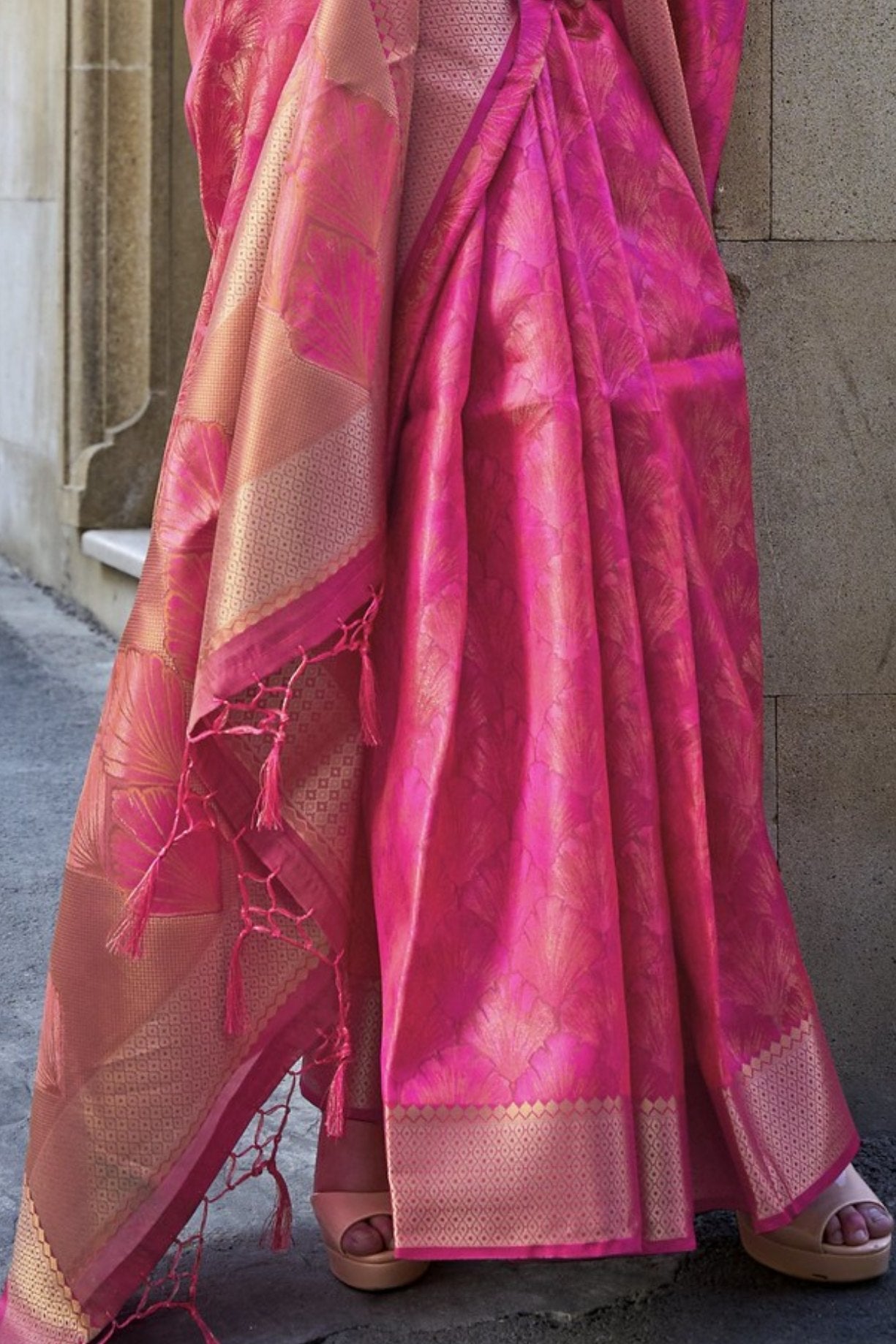 Buy MySilkLove Deep Blush Pink Handloom Organza Saree Online