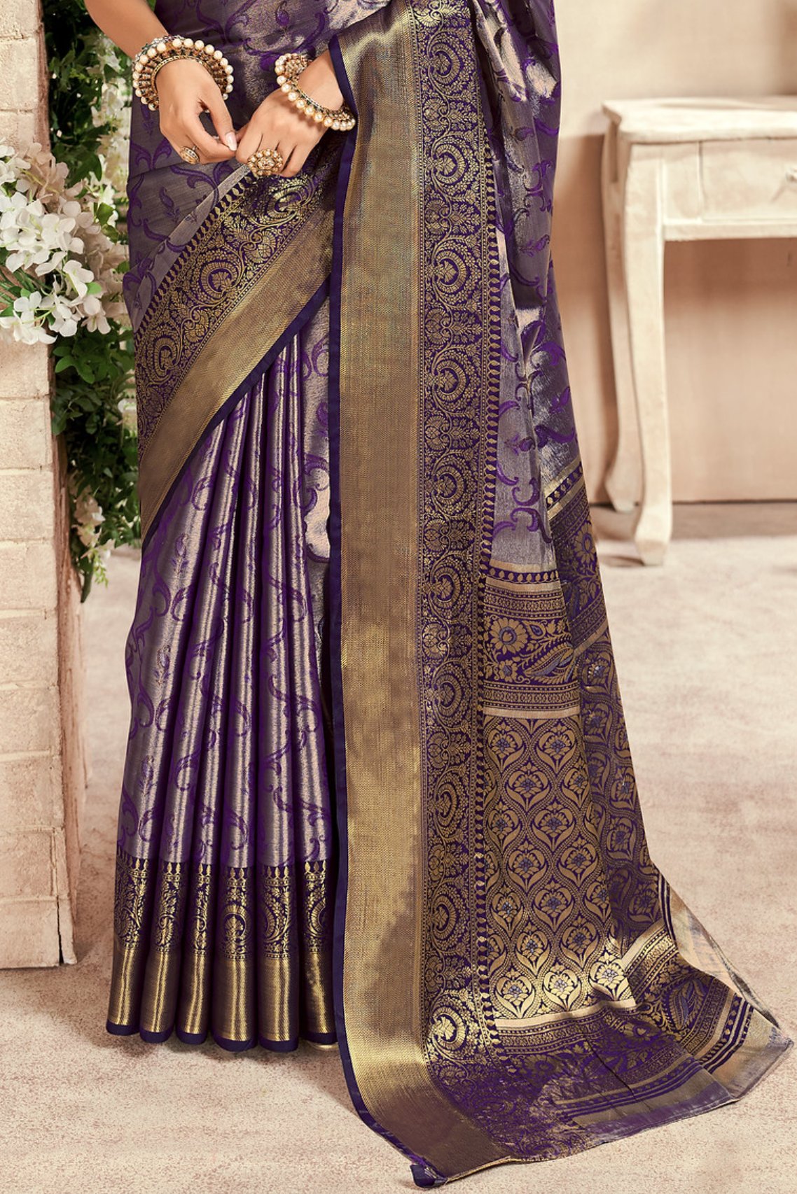 Buy MySilkLove Eggplant Purple Woven Kanjivaram Saree Online