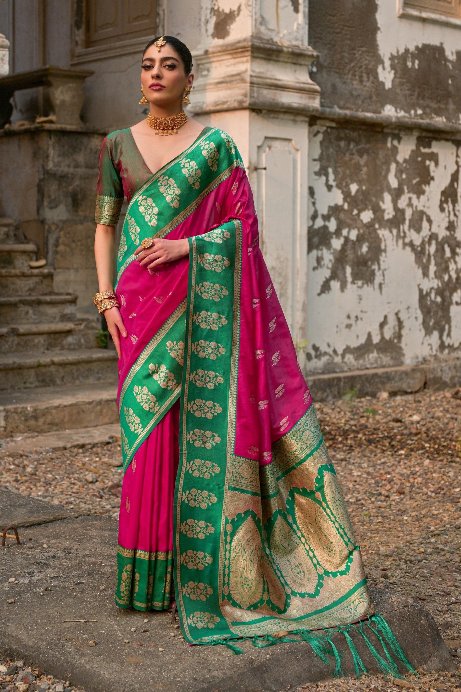 Buy MySilkLove Rose Pink Woven Banarasi Saree Online