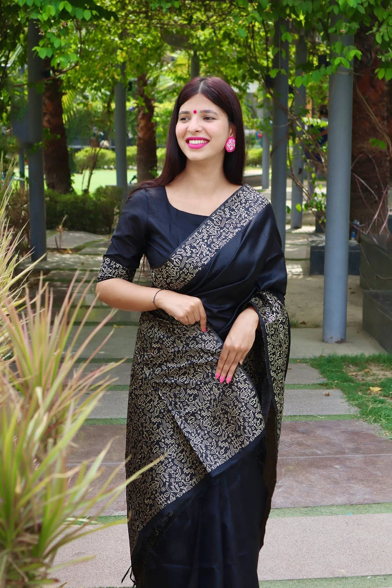 Outstanding Black Soft Banarasi Silk Saree With Lovely Blouse Piece –  LajreeDesigner