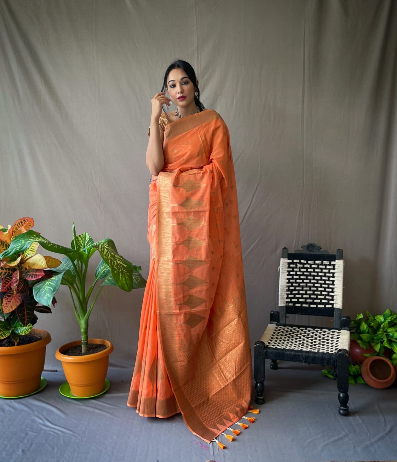 Buy MySilkLove Red Damask Zari Woven Cotton Saree Online