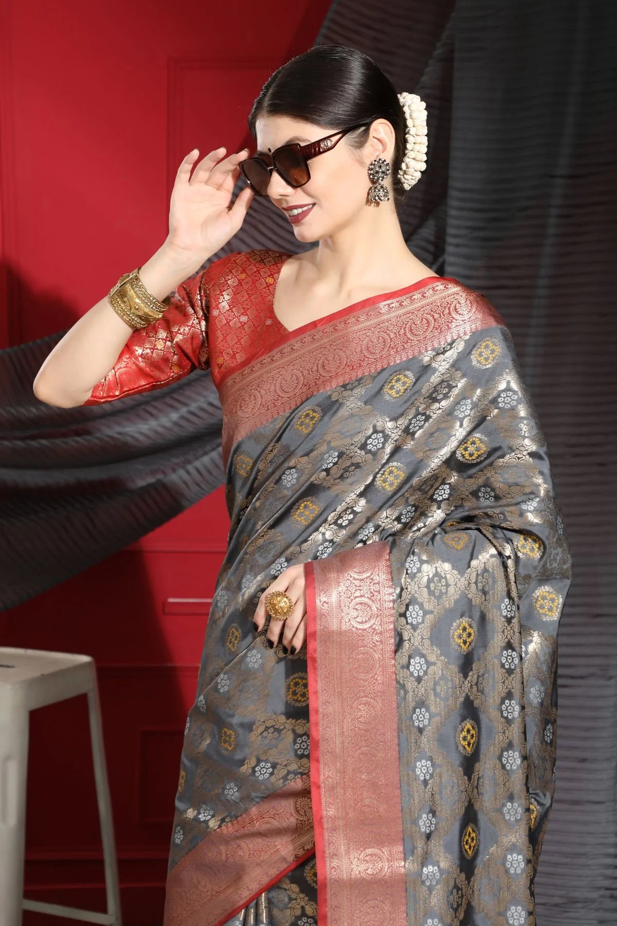 Buy MySilkLove Americano Grey Woven Banarasi Silk Saree Online