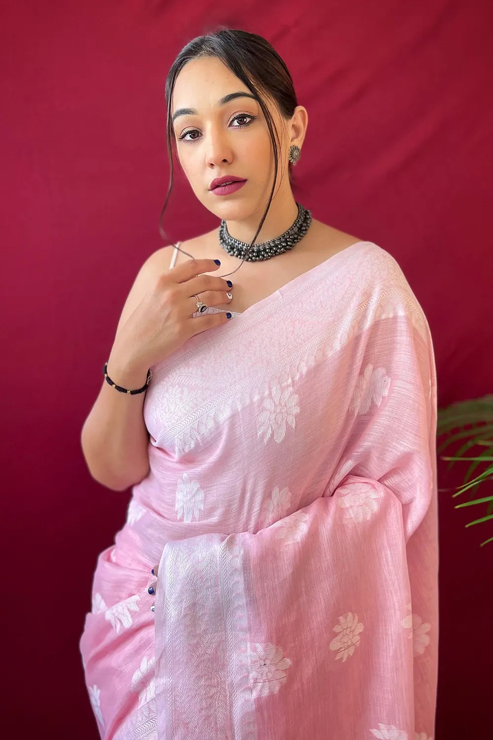 Buy MySilkLove Pastel Pink Lucknowi Woven Linen Saree Online