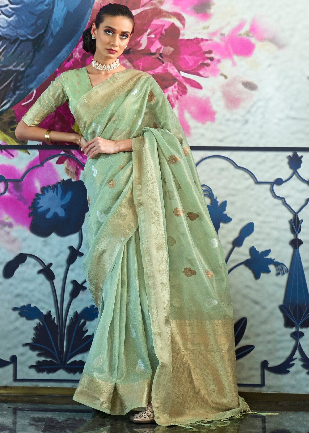 Buy MySilkLove Norway Green Woven Banarasi Tissue Saree Online