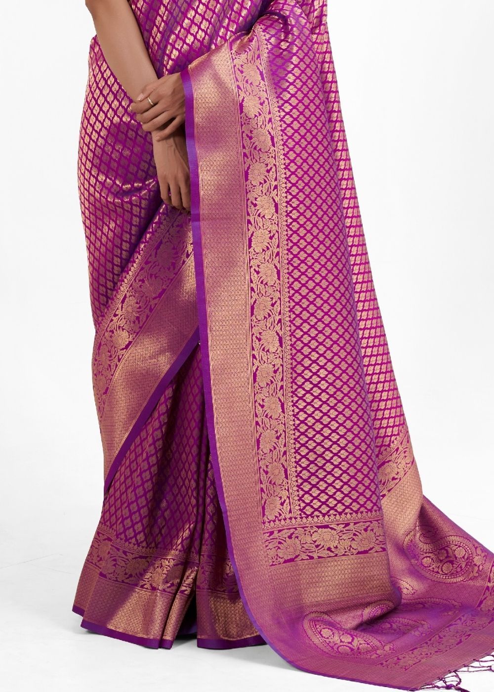 Buy MySilkLove Flirt Purple Zari wovn Kanjivaram Silk Saree Online