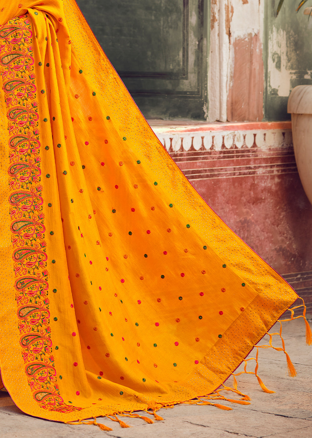 Buy MySilkLove Koromiko Yellow Woven Banarasi Saree with Embroidery Work Online