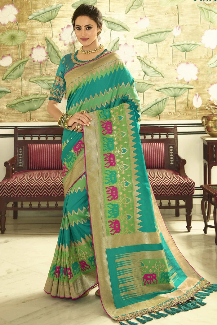Buy MySilkLove Green Shaded Handloom Woven Designer Patola Saree - MySilkLove Online