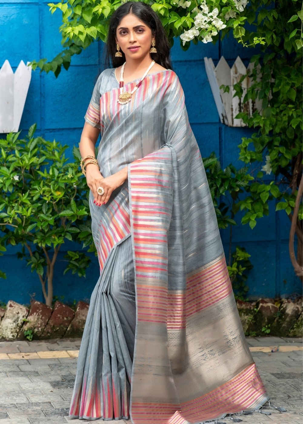 Buy MySilkLove Cloudy Grey Tussar Silk Saree Online