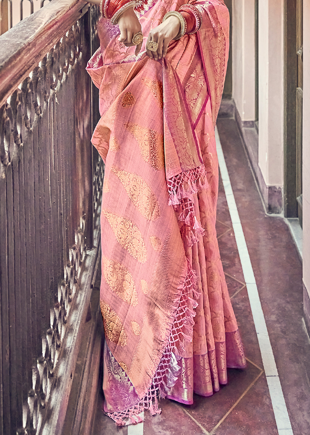 Buy MySilkLove Cosmos Pink Woven Banarasi Silk Saree Online