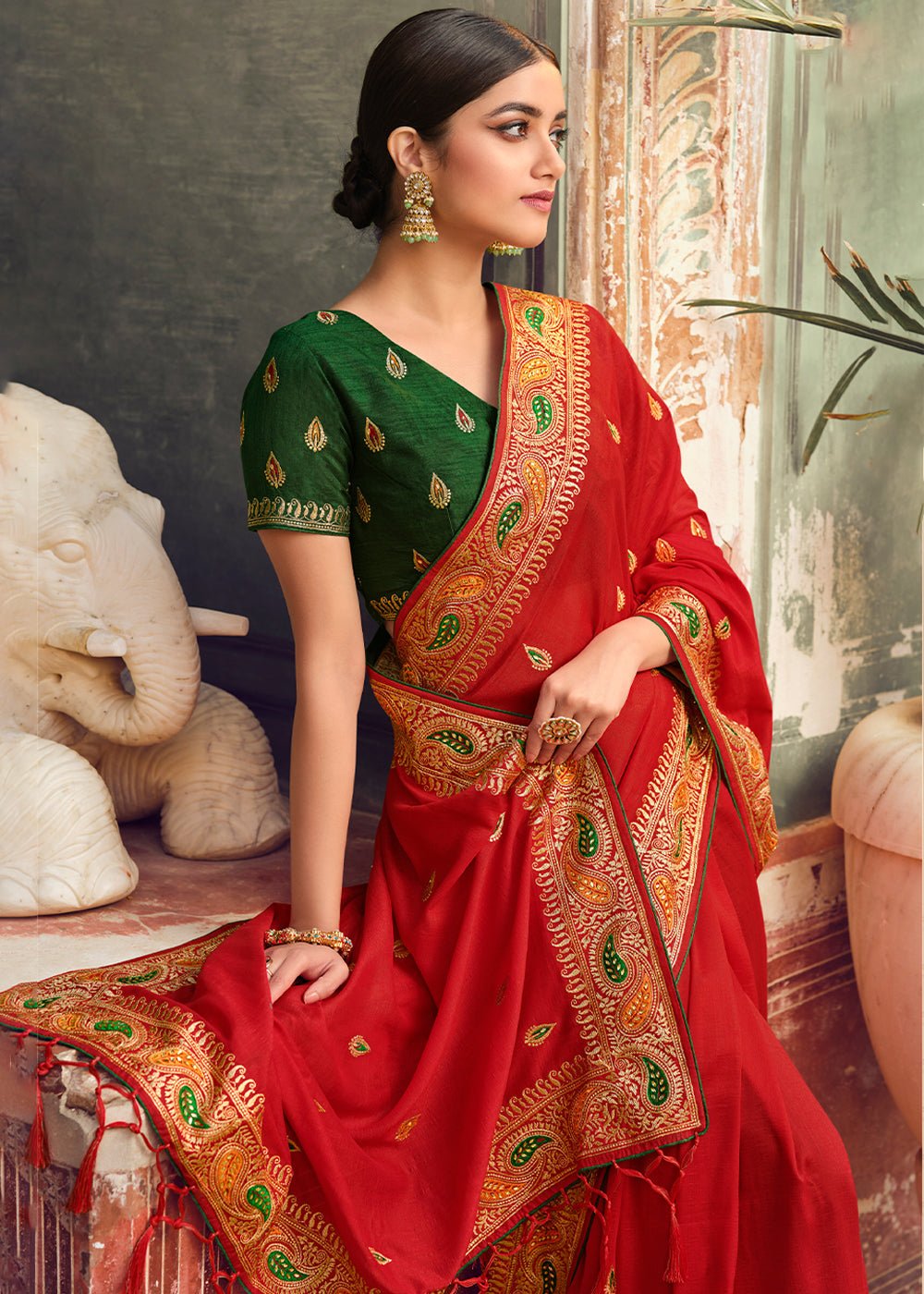 Buy MySilkLove Mojo Red Woven Banarasi Saree with Embroidery Work Online