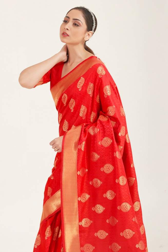 Buy MySilkLove Crimson Red Zari Woven Banarasi Saree Online