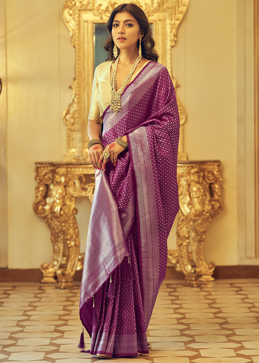 Buy MySilkLove Camelot Purple Zari Woven Kanjivaram Silk Saree Online