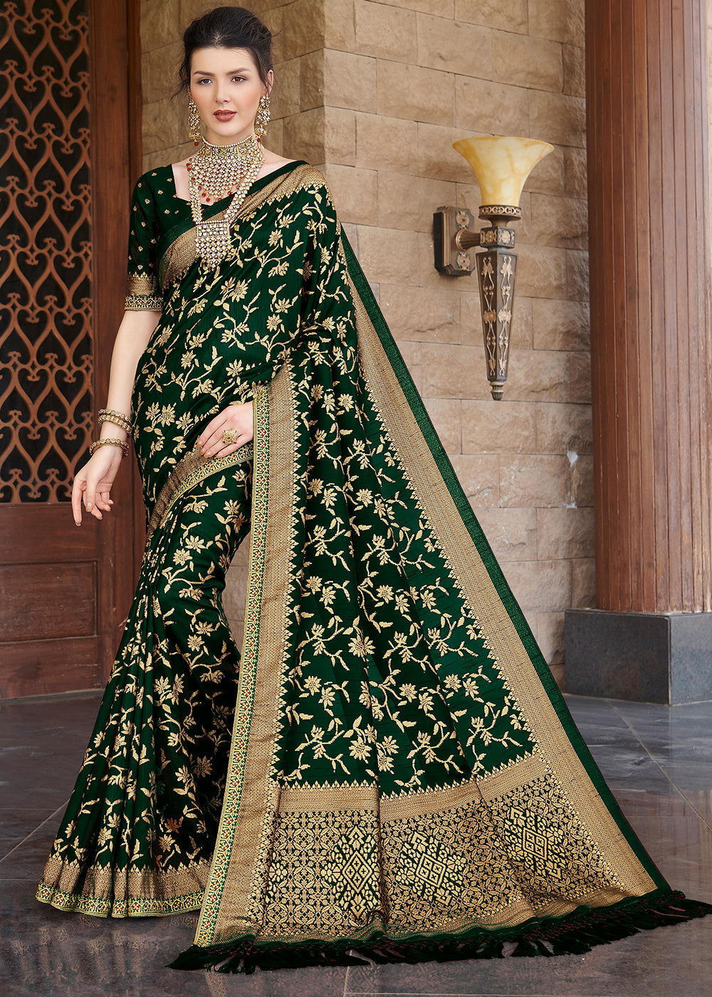 Buy MySilkLove Hippie Green Zari Woven Banarasi Silk Saree Online