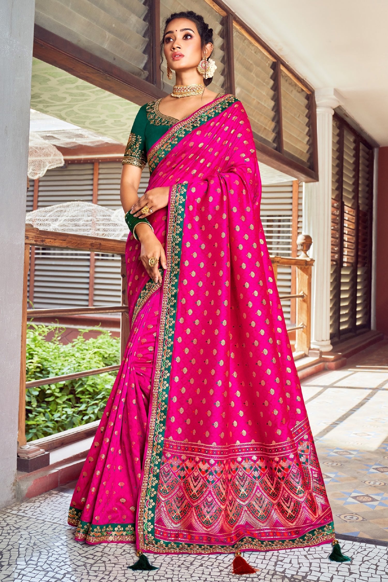 Buy MySilkLove Hot Pink Zari Woven Banarasi Saree Online