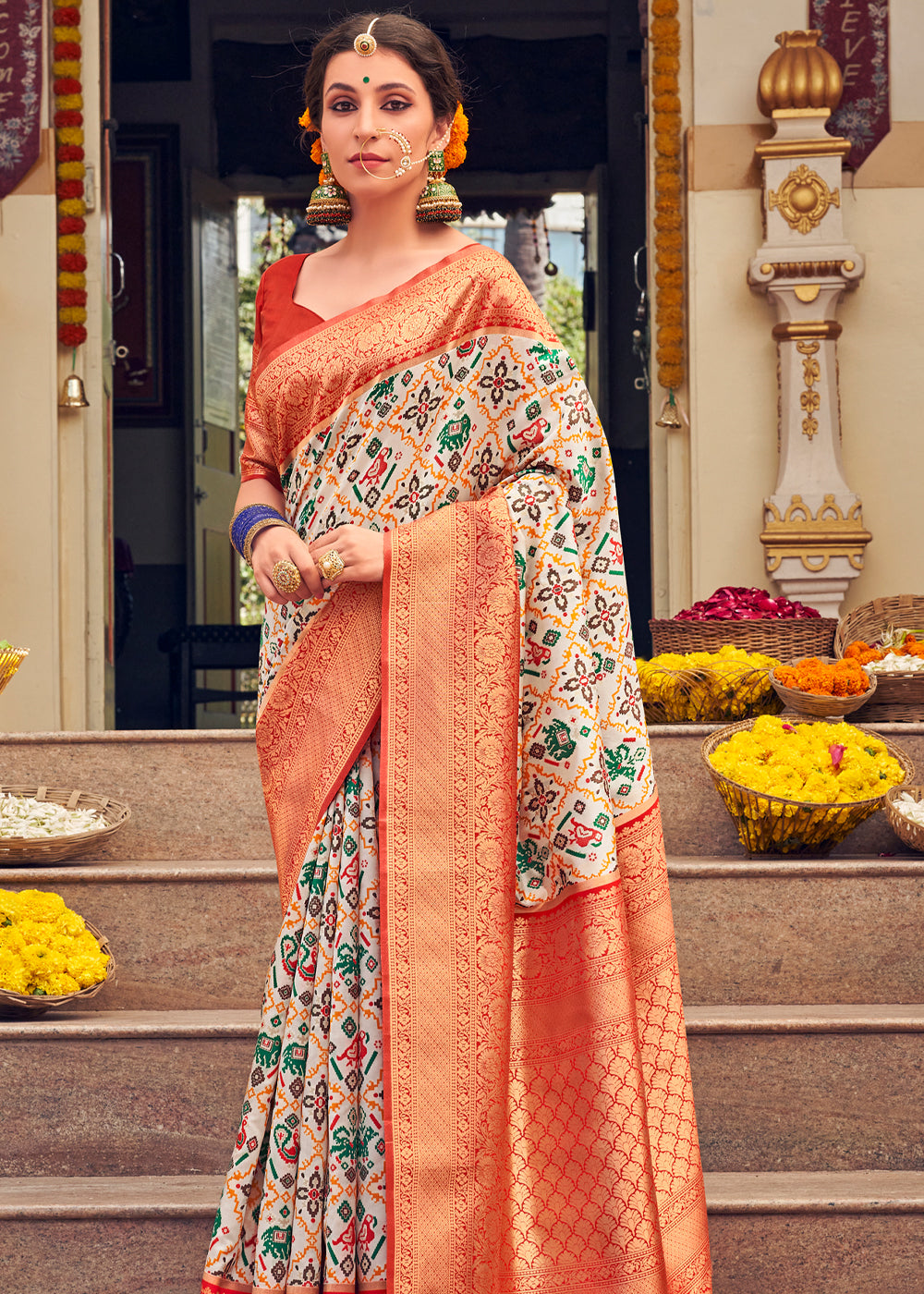 Buy MySilkLove Lemon Chiffon Cream Woven Banarasi Patola Silk Saree Online