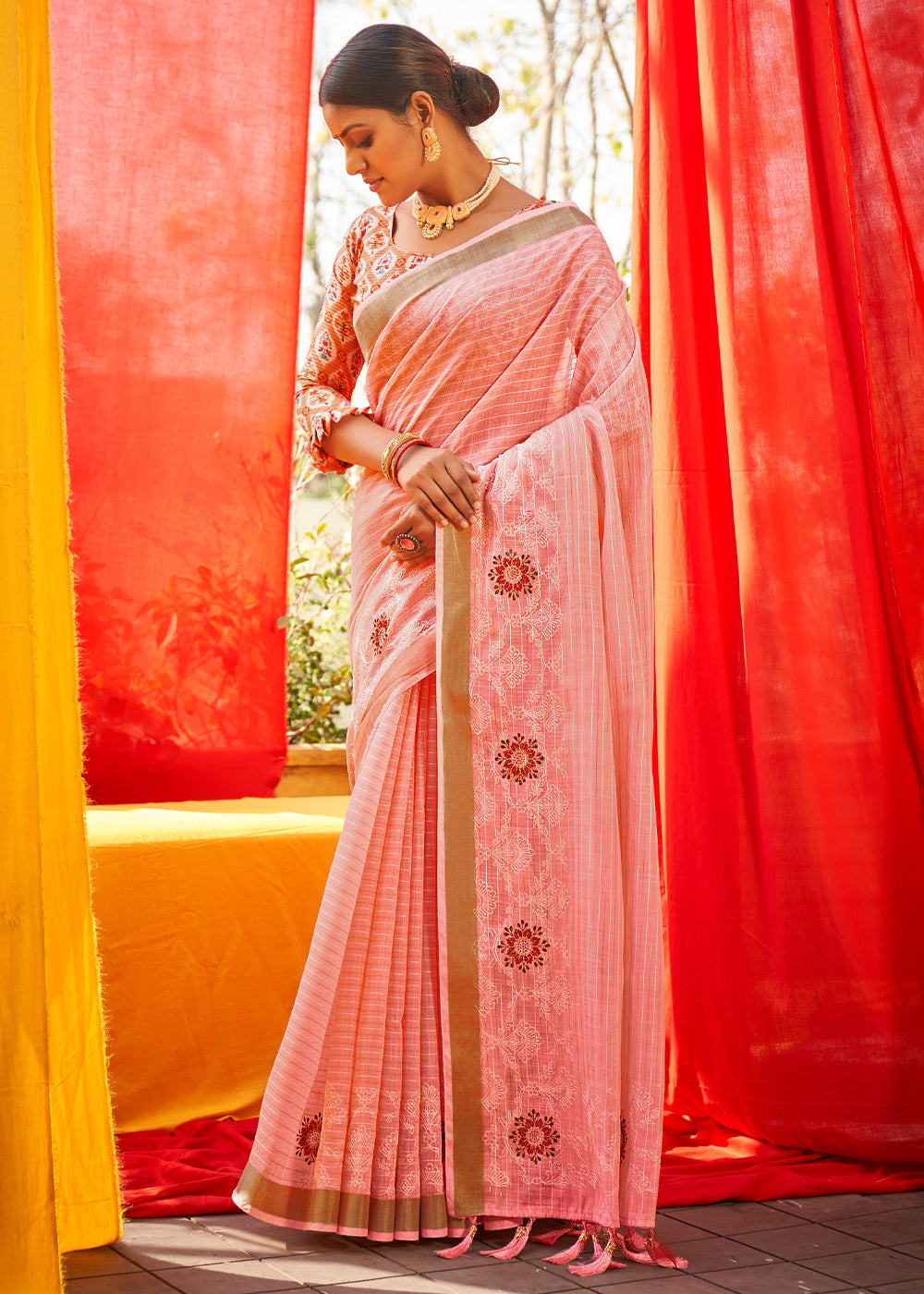 Buy MySilkLove Wax Flower Pink Woven Linen Silk Saree Online