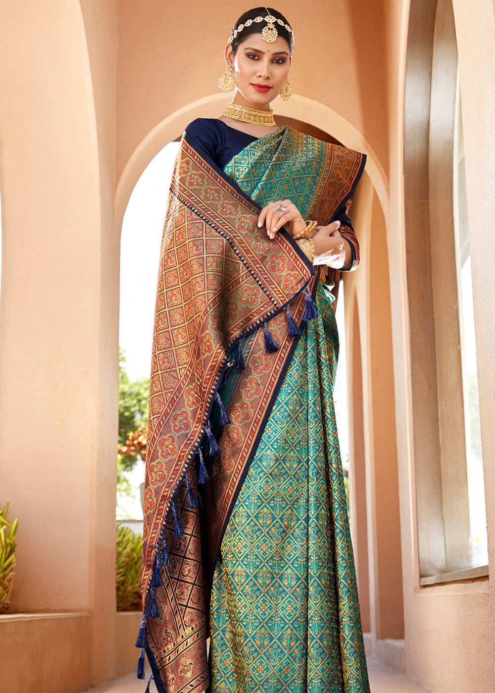 Buy MySilkLove Oxley Green Woven Banarasi Silk Saree Online