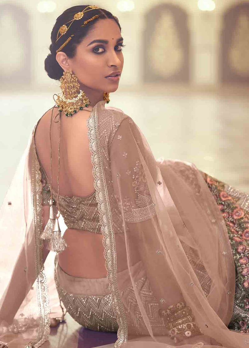 Sexy Backless Blouses Designs For Brides & Bridesmaids - Sonu singh - Medium