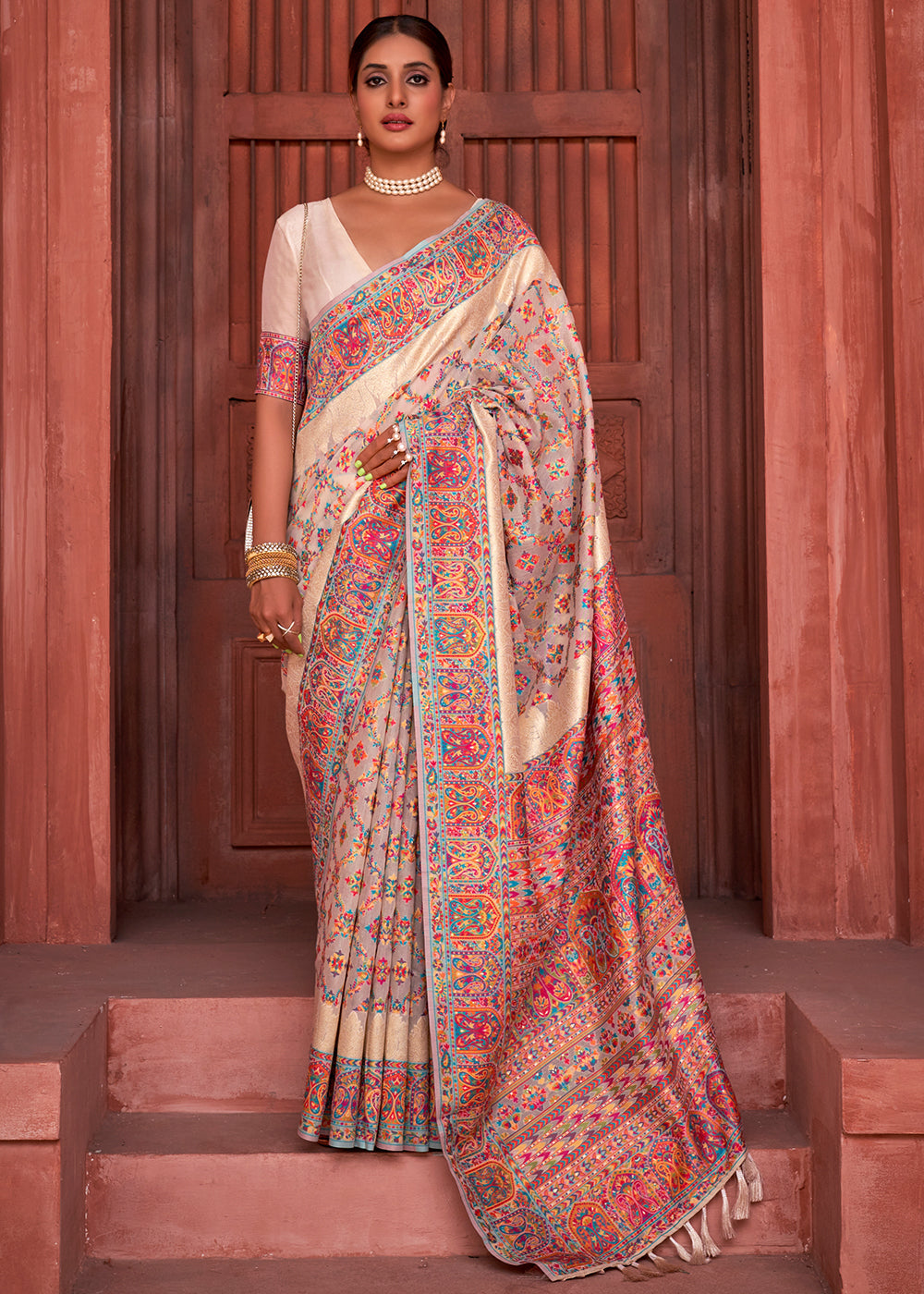 Buy MySilkLove Eunry Peach Banarasi Jamawar Silk Saree Online