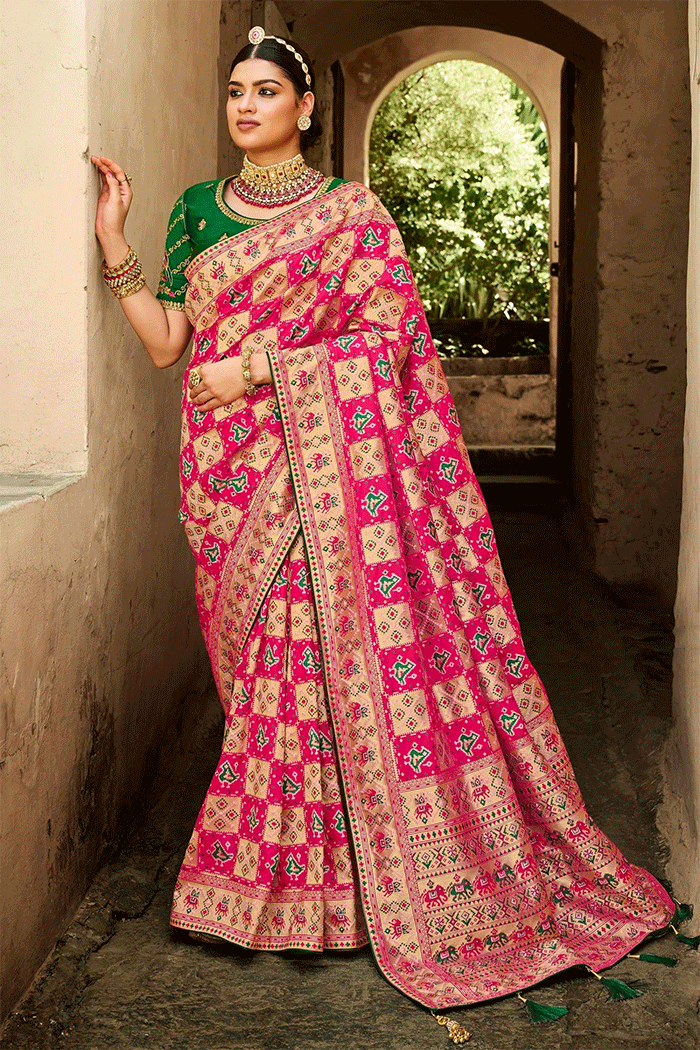 Buy MySilkLove Cadillac Pink and Green Zari Woven Banarasi Saree Online