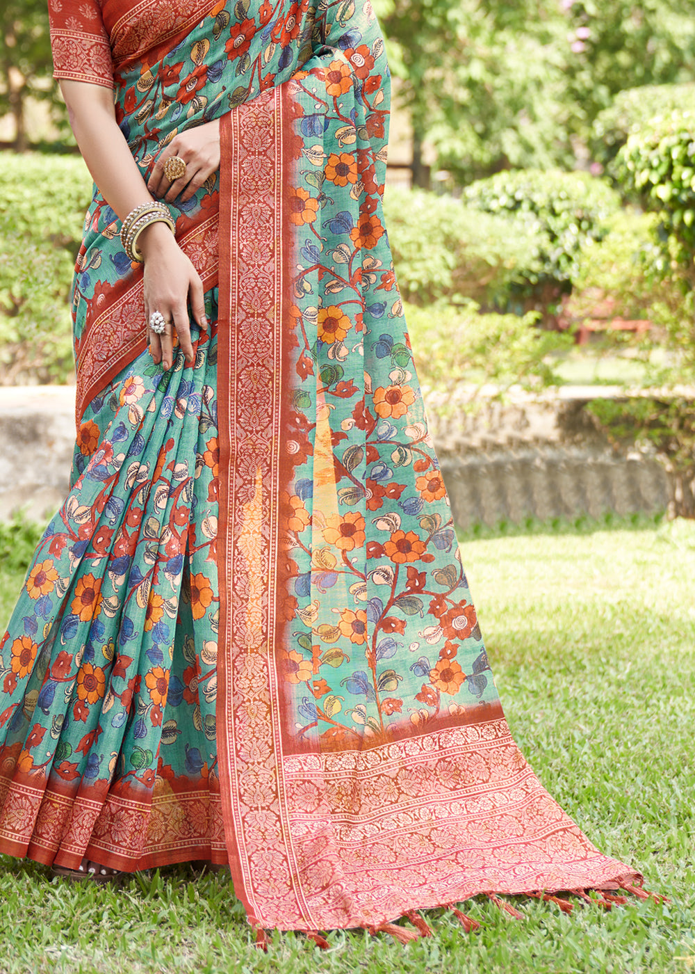 Buy MySilkLove Neptune Blue Linen Kalamkari Digital Print Saree Online