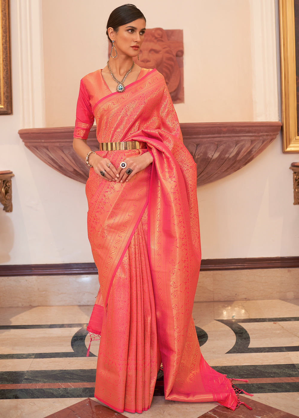 Buy MySilkLove Tulip Pink Woven Kanjivaram Silk Saree Online