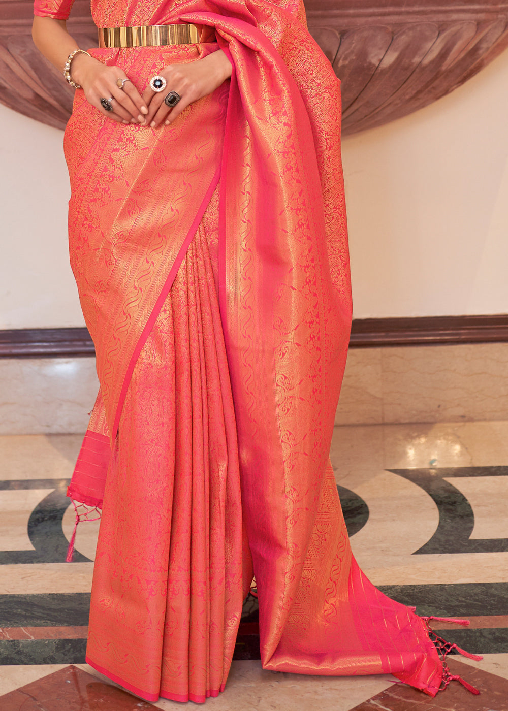 Buy MySilkLove Tulip Pink Woven Kanjivaram Silk Saree Online