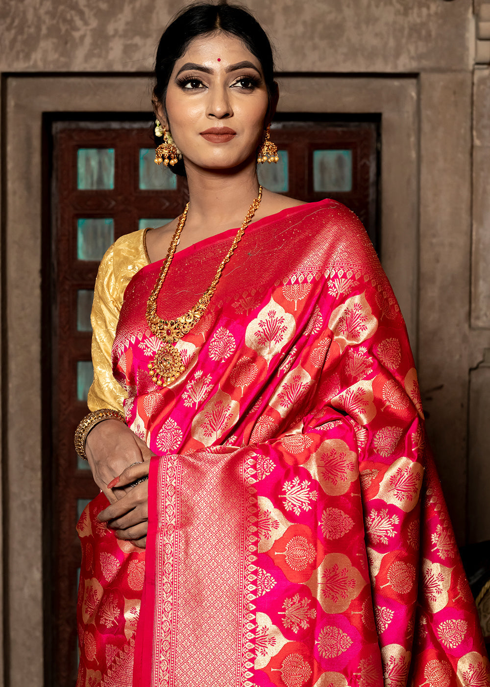 Buy MySilkLove Radical Red  Hand Woven Katan Pure Silk Saree Online