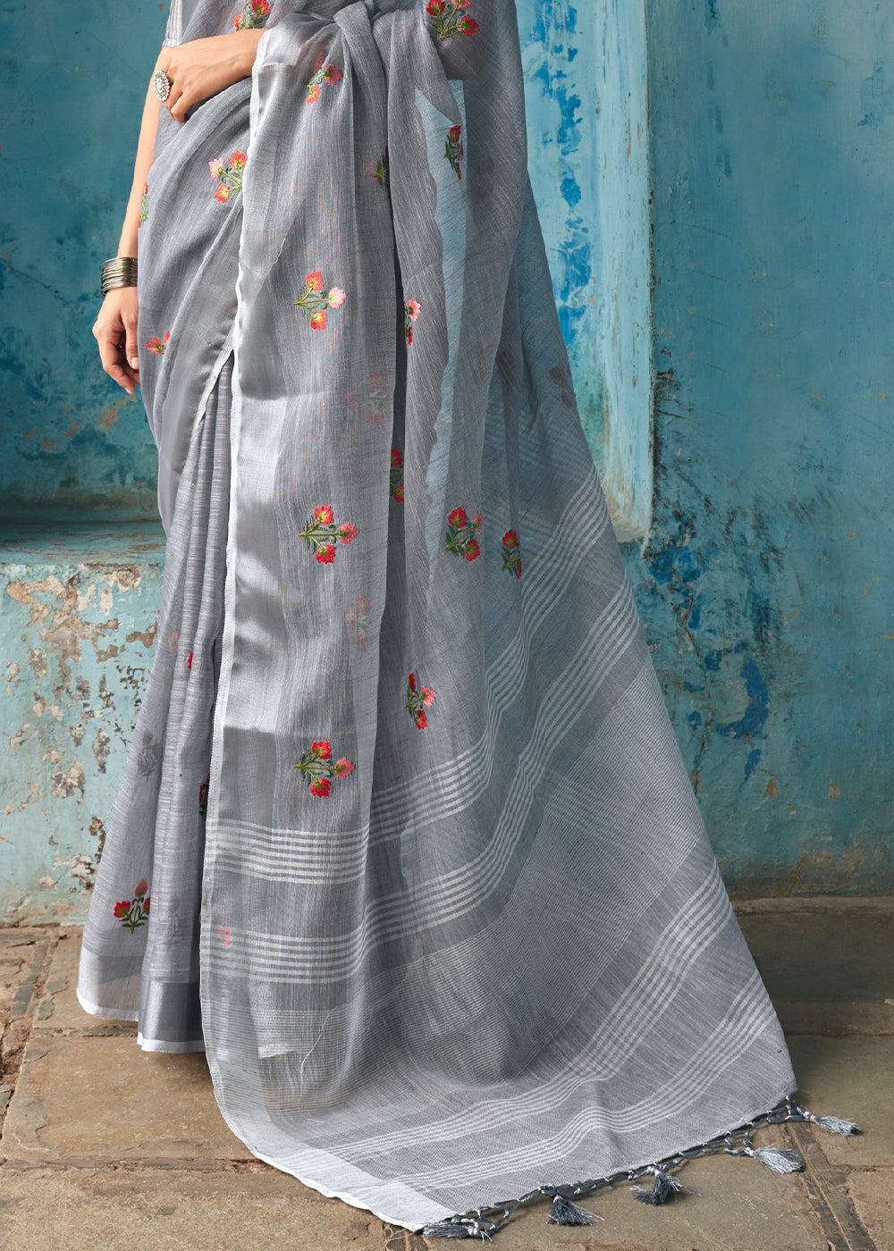 Buy MySilkLove Jumbo Grey Floral Embroidered Linen Saree Online