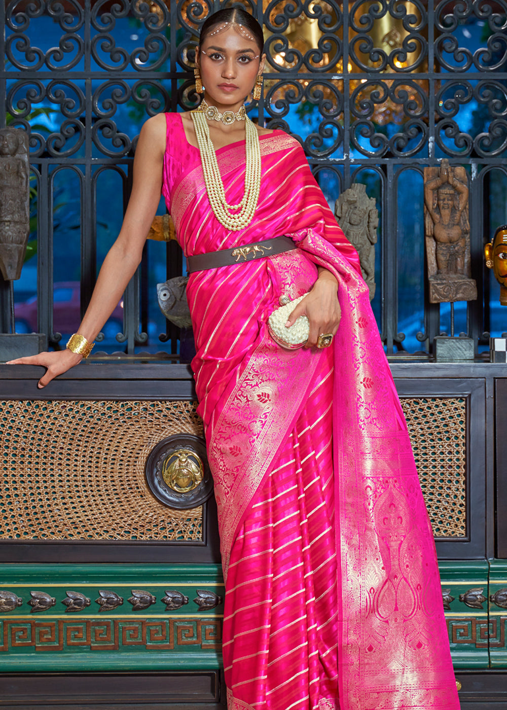 Buy MySilkLove Roman Pink woven Banarasi Silk Saree Online