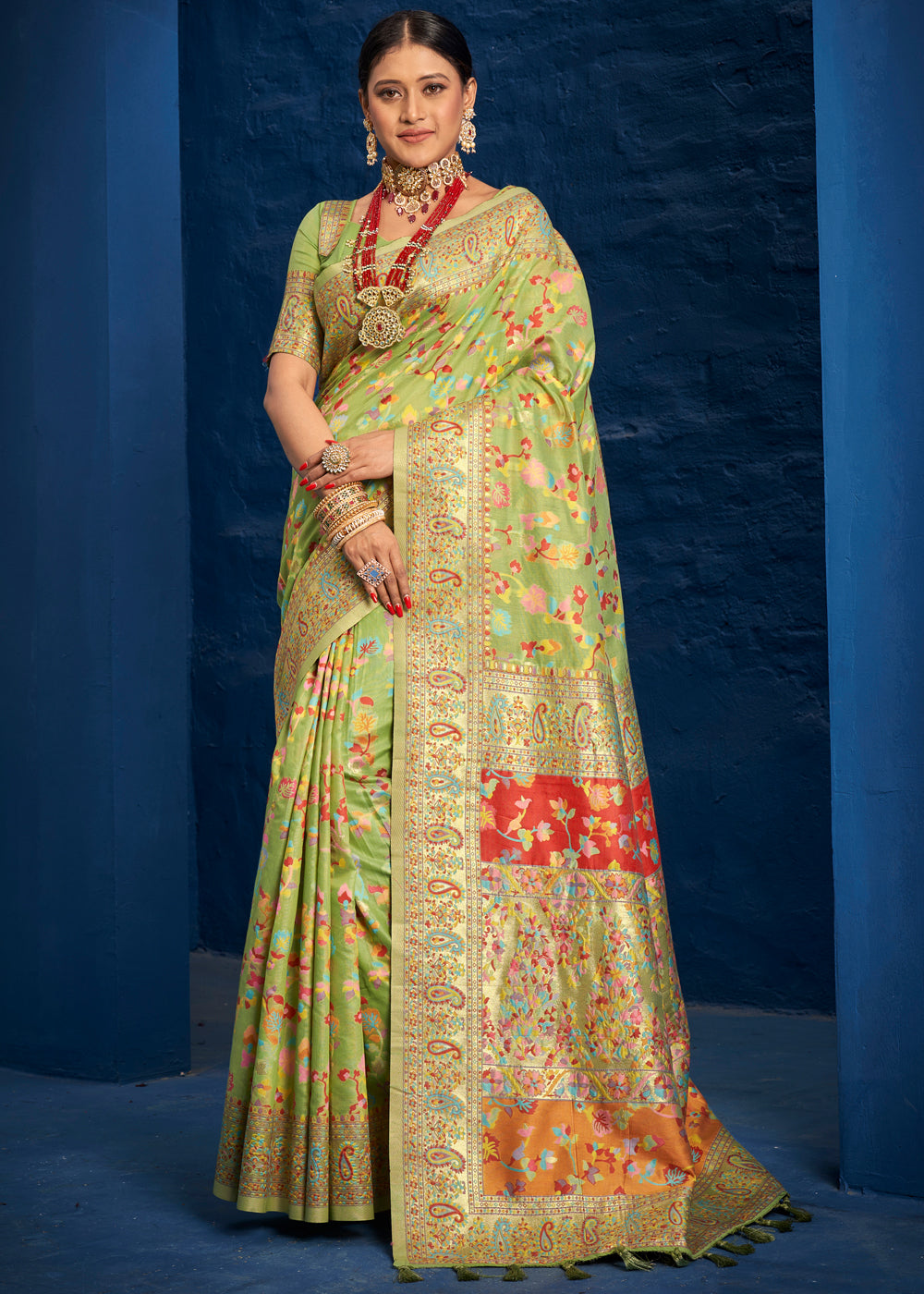 Buy MySilkLove Fern Green Woven Banarasi Jamewar Saree Online