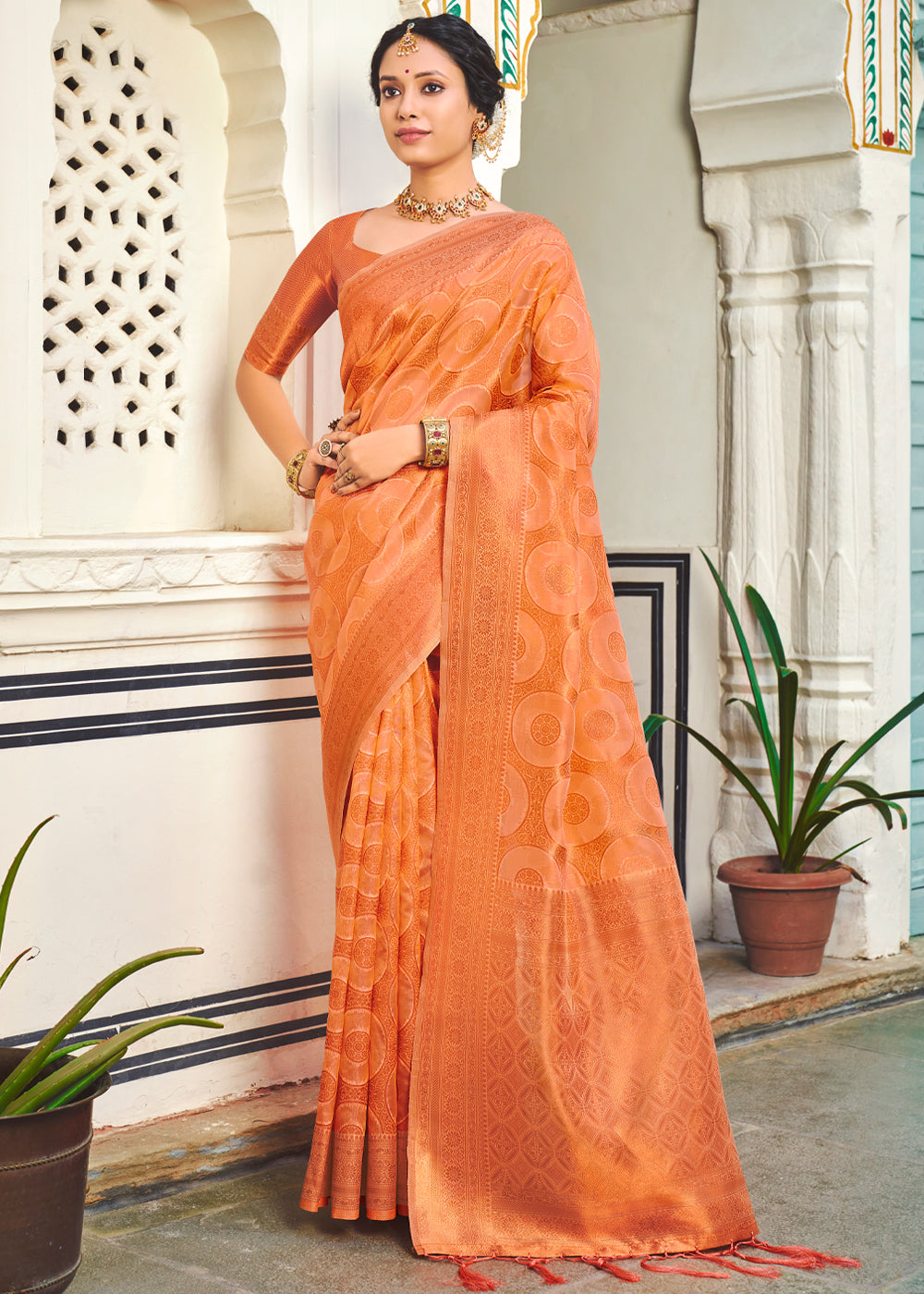 Buy Navajo Peach Woven Banarasi Organza Silk Saree Online - MySilkLove