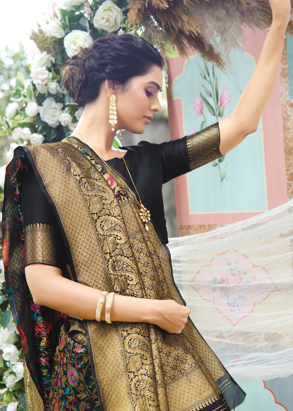 Buy MySilkLove Birch Black Woven Banarasi Saree with Kashmiri Print Online