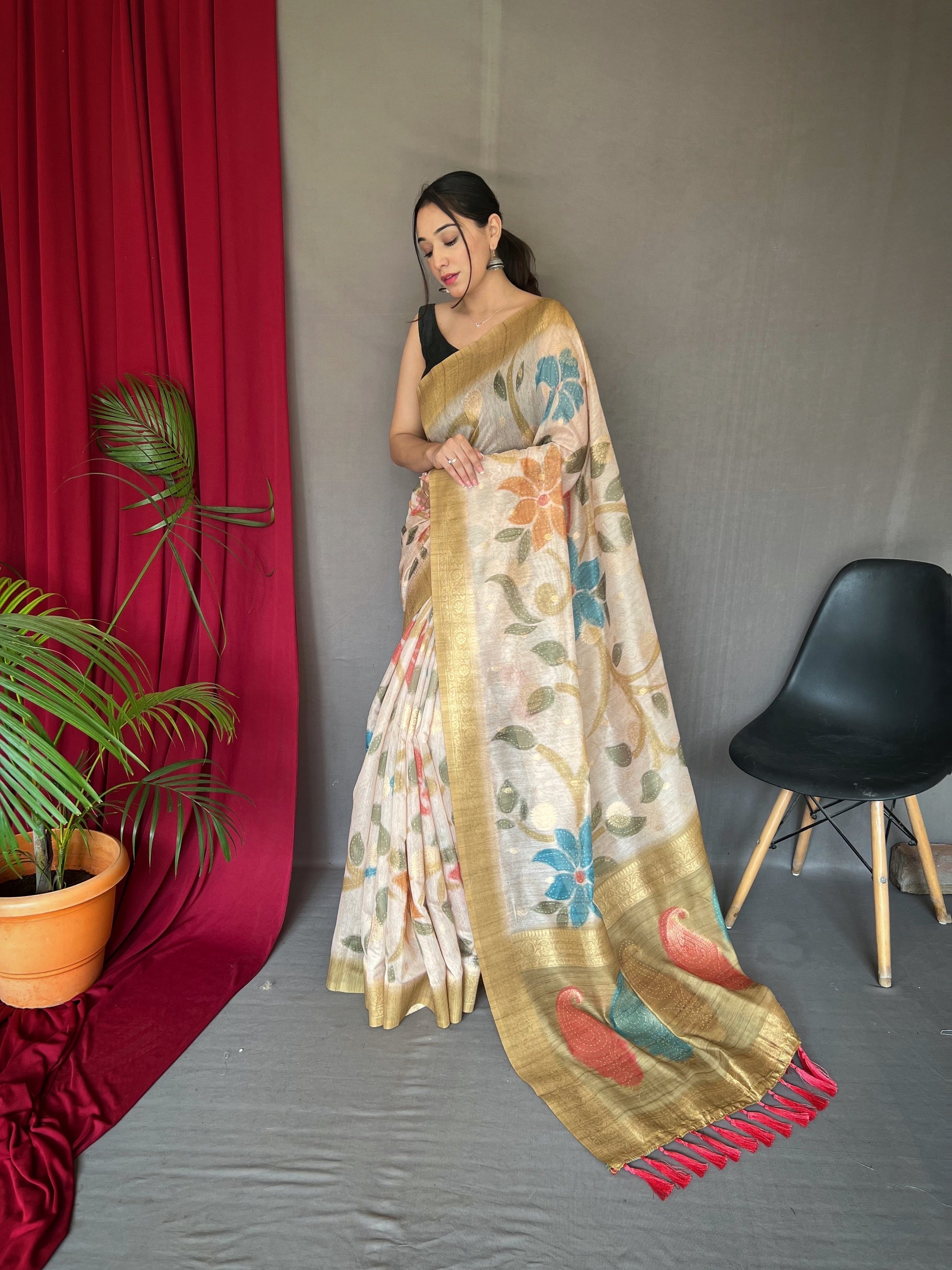 Buy MySilkLove Drover Yellow and Cream Floral Designer Banarasi Silk Saree Online