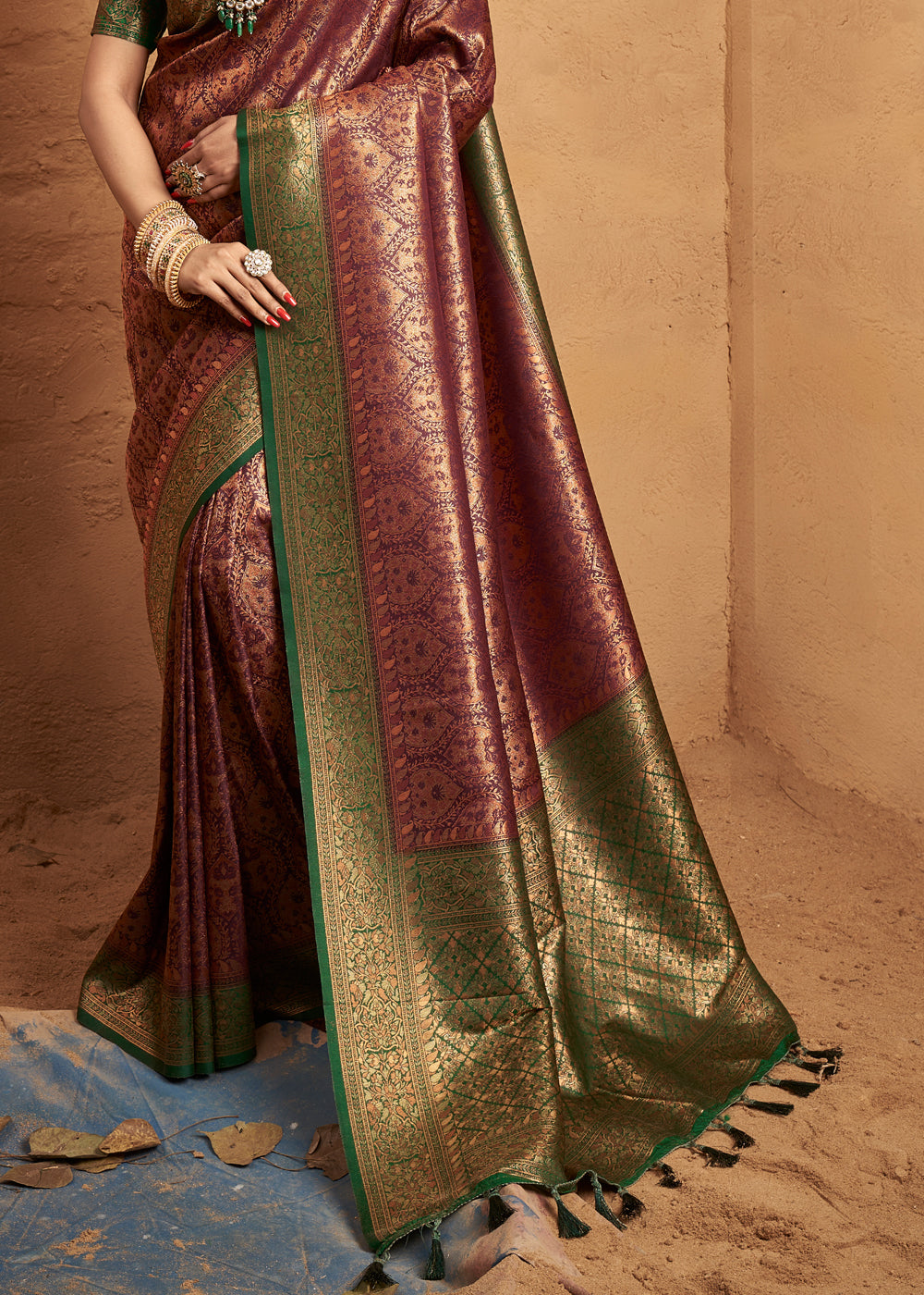 Buy MySilkLove Lotus Maroon Woven Banarasi Tanchoi Silk Saree Online