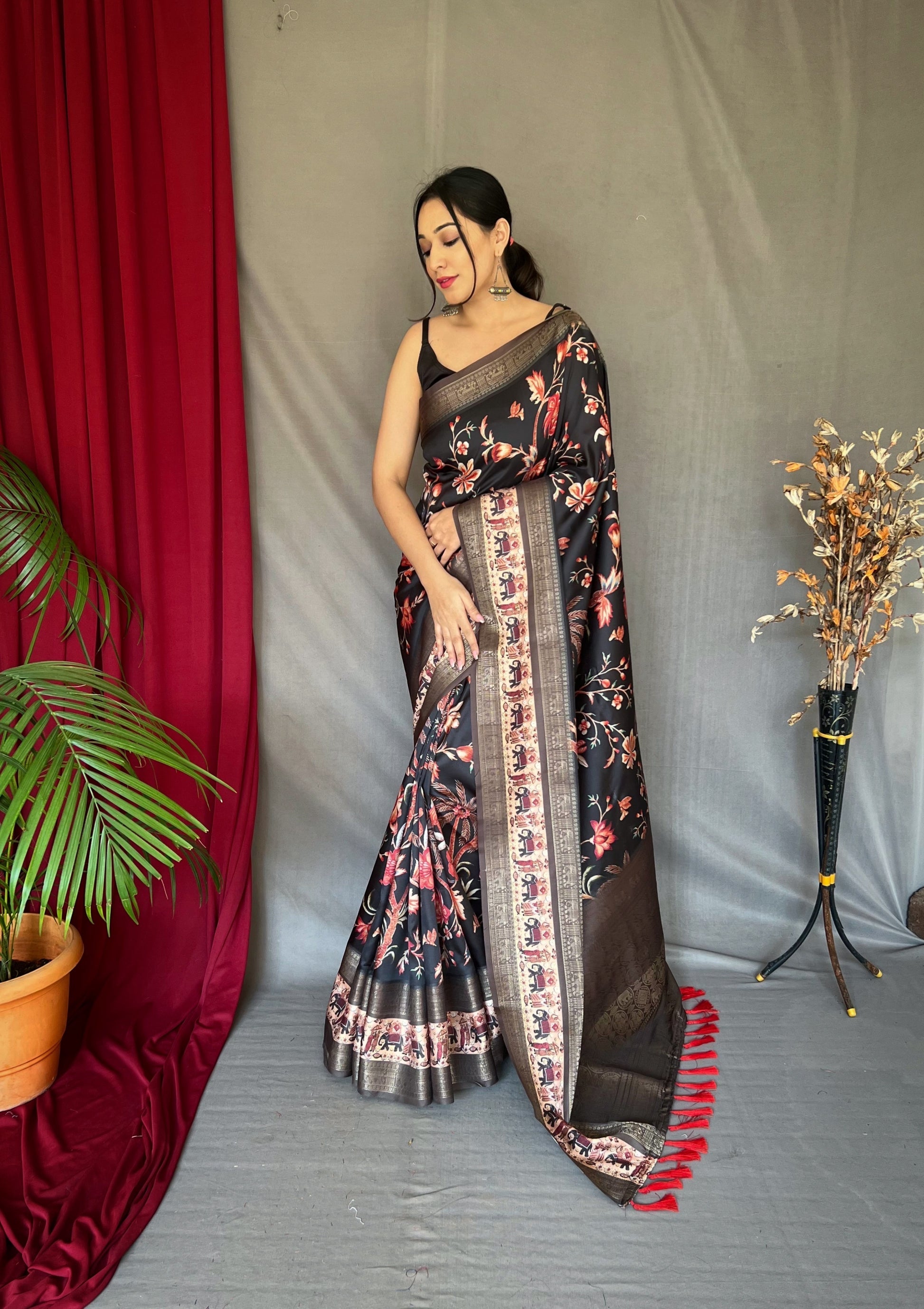 Buy MySilkLove Tundora Black Banarasi Kalamkari Printed Silk Saree Online