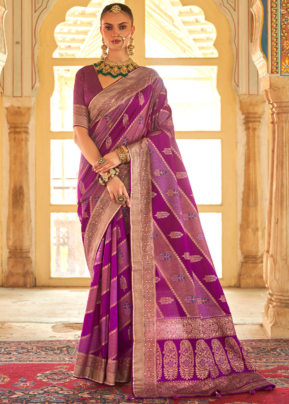 Buy MySilkLove Hibiscus Purple Zari Woven Banarasi Silk Saree Online