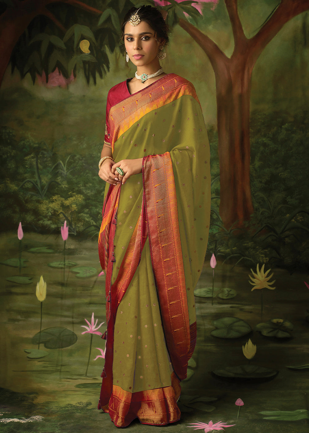 Buy MySilkLove Peridot Green Woven Paithani Silk Saree Online