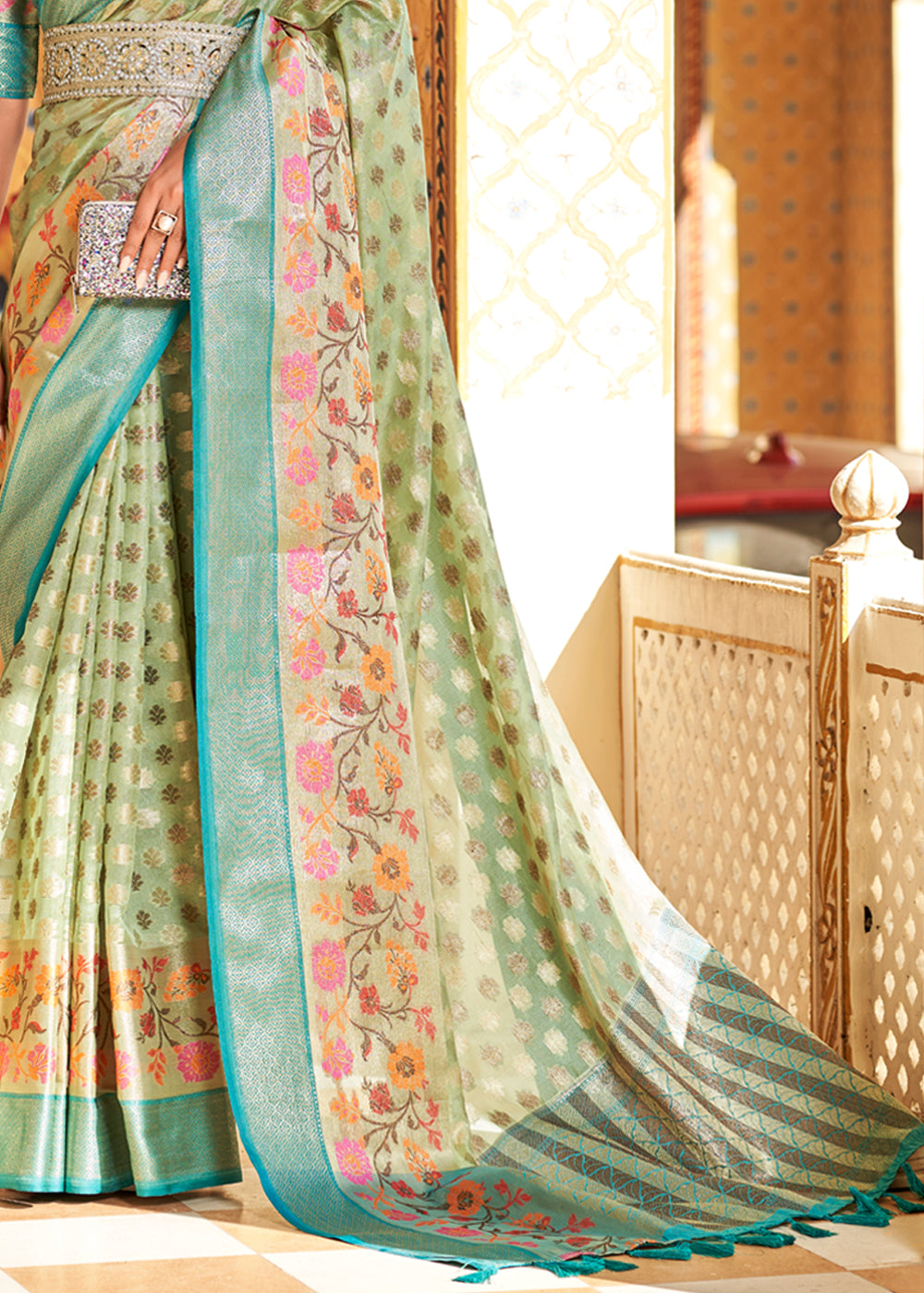 Buy MySilkLove Norway Green Banarasi Tissue Woven Silk Saree Online