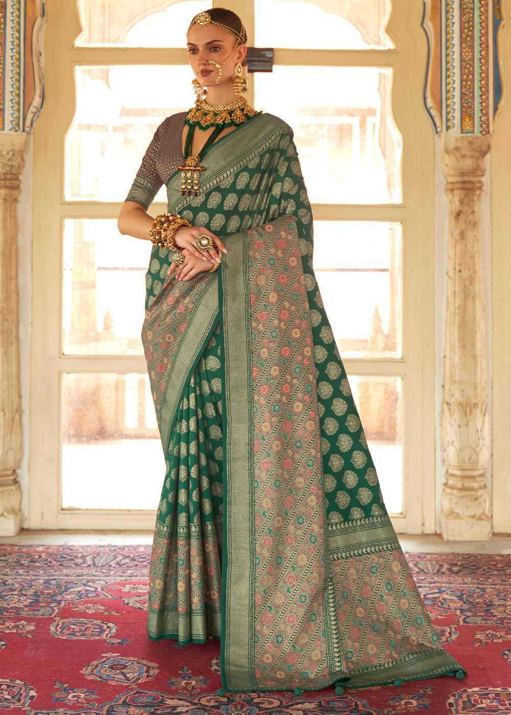 Buy MySilkLove Finch Green Zari Woven Banarasi Silk Saree Online